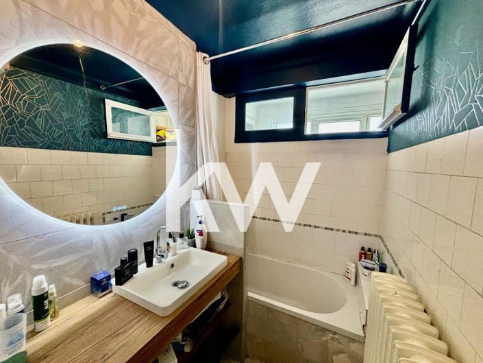 Image No.9-3 Bed Apartment for sale