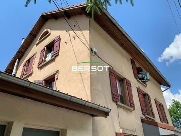 1 - La Cluse-et-Mijoux, Apartment