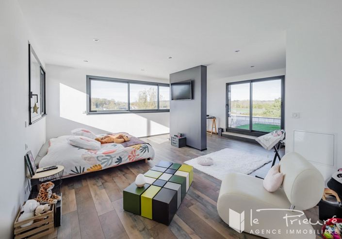 Image No.14-4 Bed House for sale