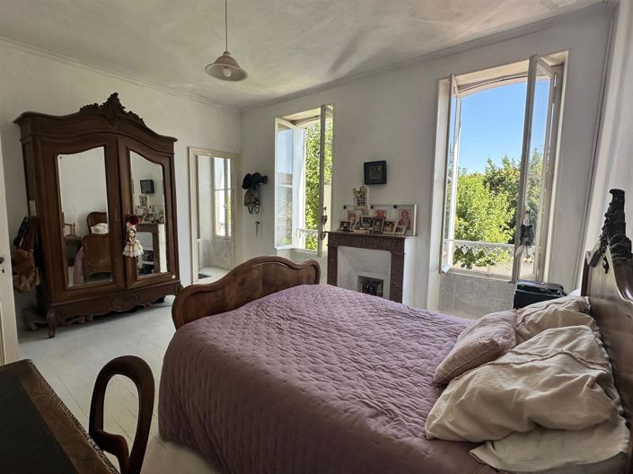 Image No.7-3 Bed House for sale