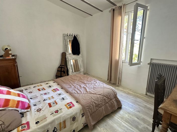 Image No.9-3 Bed House for sale