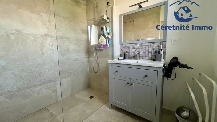 Image No.12-3 Bed House for sale