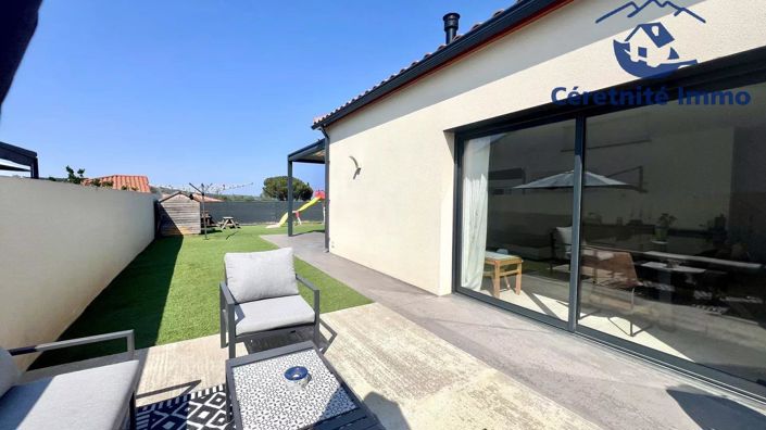 Image No.15-3 Bed House for sale