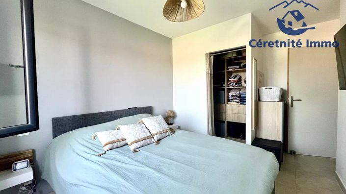 Image No.19-3 Bed House for sale