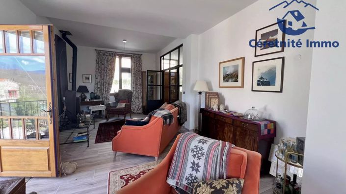 Image No.16-5 Bed House for sale