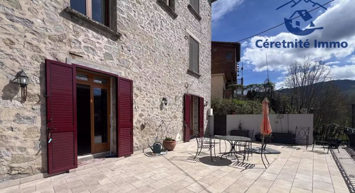 Image No.17-5 Bed House for sale