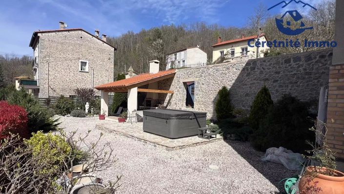 Image No.19-5 Bed House for sale