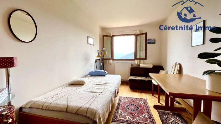 Image No.10-4 Bed House for sale