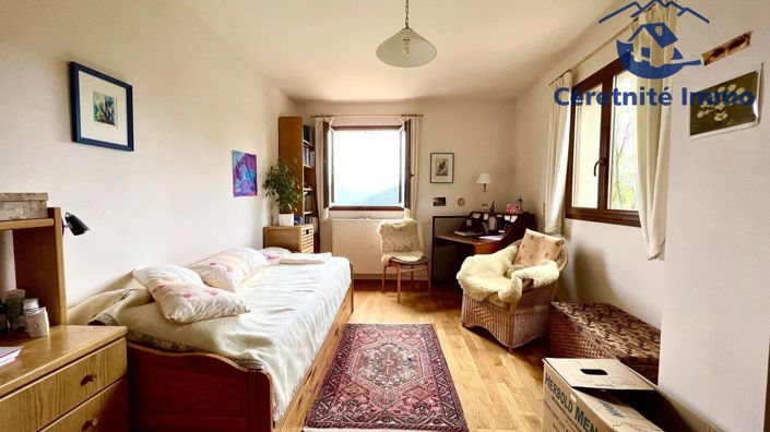 Image No.12-4 Bed House for sale