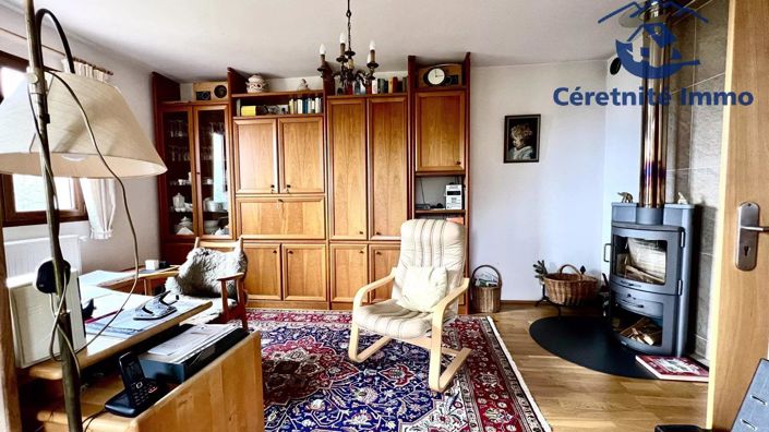 Image No.7-4 Bed House for sale