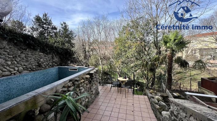 Image No.20-4 Bed House for sale