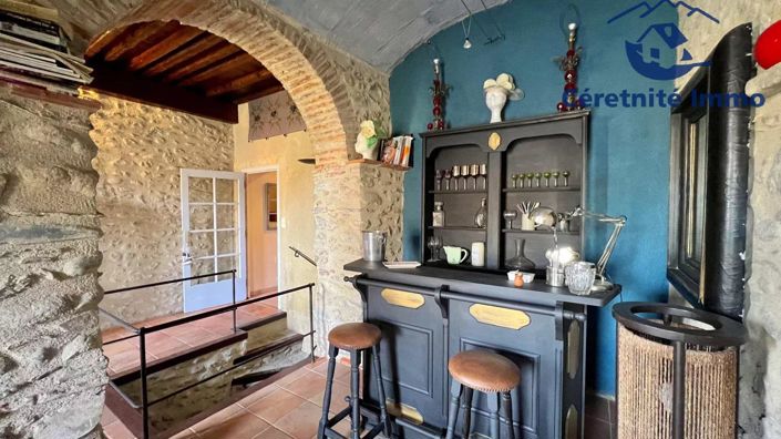 Image No.30-4 Bed House for sale