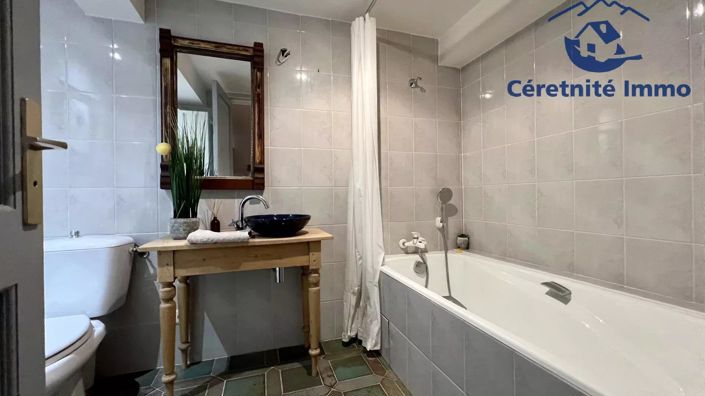 Image No.33-4 Bed House for sale