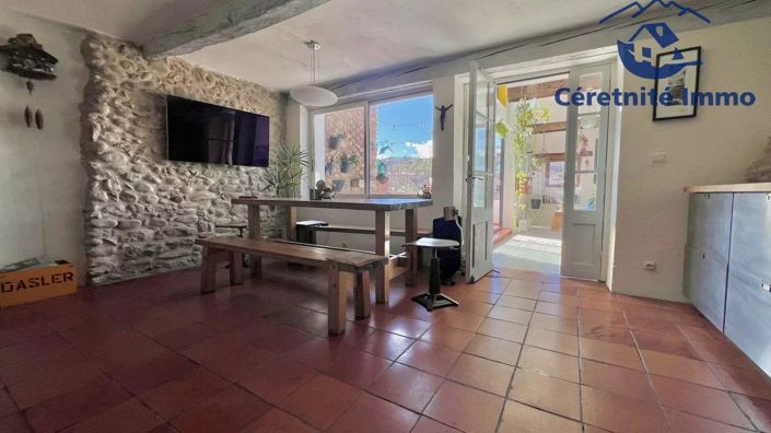 Image No.7-4 Bed House for sale