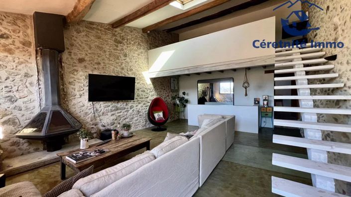 Image No.9-4 Bed House for sale