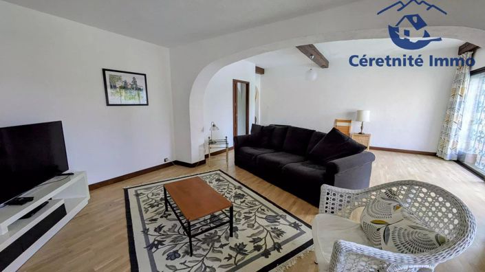 Image No.24-4 Bed House for sale