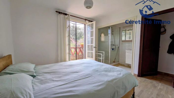 Image No.32-4 Bed House for sale