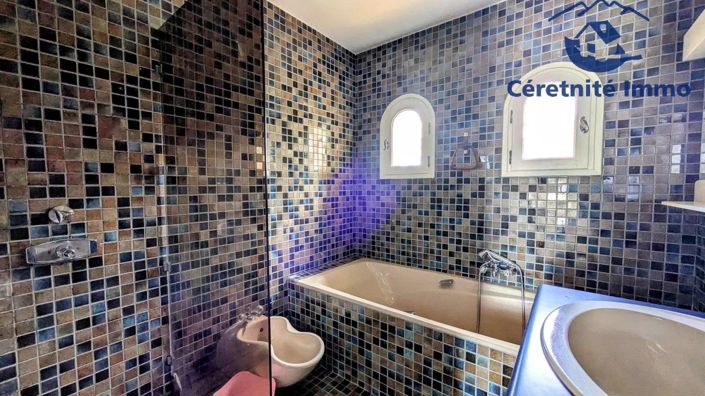 Image No.33-4 Bed House for sale