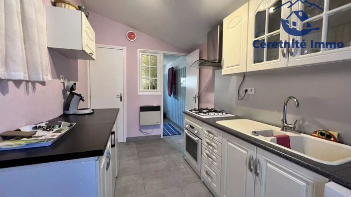 Image No.24-2 Bed House for sale