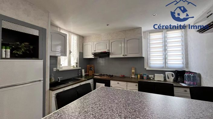 Image No.30-2 Bed House for sale