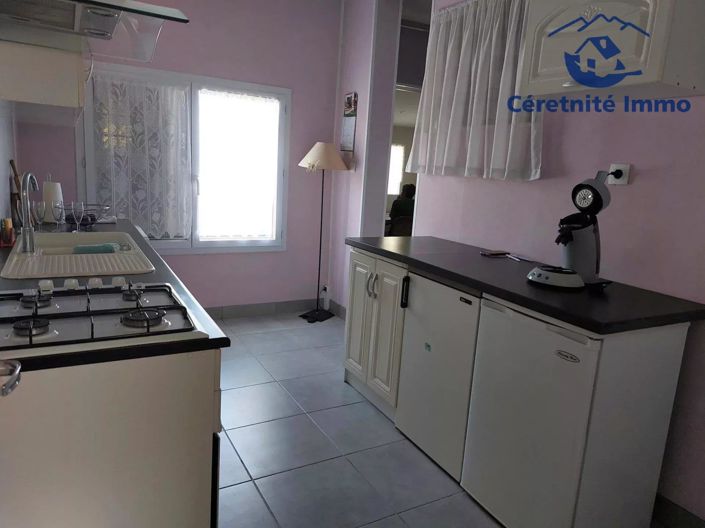 Image No.5-2 Bed House for sale