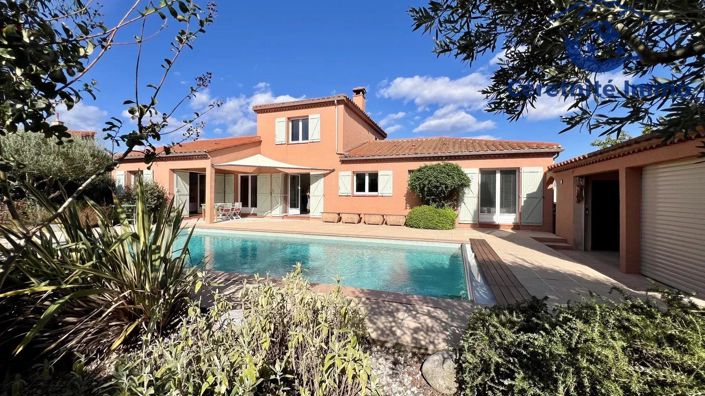 Image No.1-5 Bed House for sale