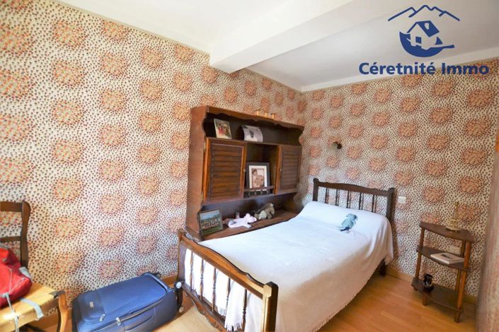 Image No.11-3 Bed House for sale