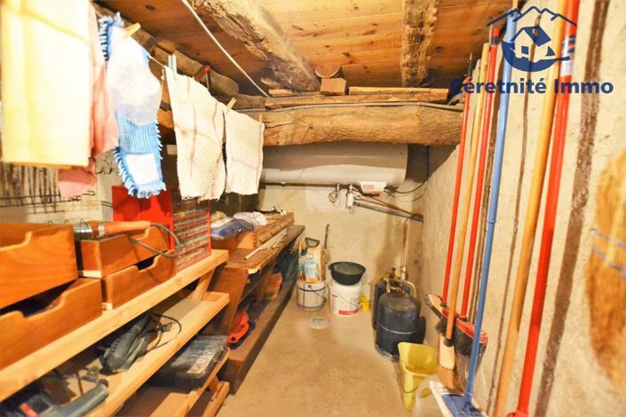 Image No.17-3 Bed House for sale