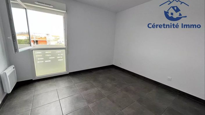 Image No.18-1 Bed Property for sale