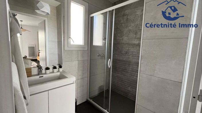 Image No.25-1 Bed Apartment for sale