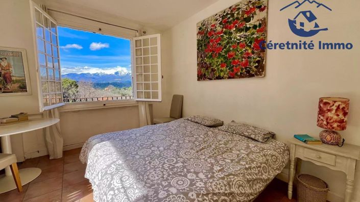 Image No.12-8 Bed House for sale