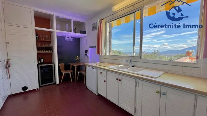 Image No.13-8 Bed House for sale