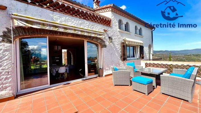 Image No.24-8 Bed House for sale