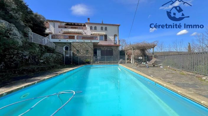 Image No.4-8 Bed House for sale