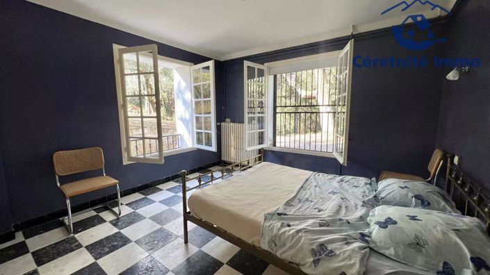 Image No.10-5 Bed House for sale