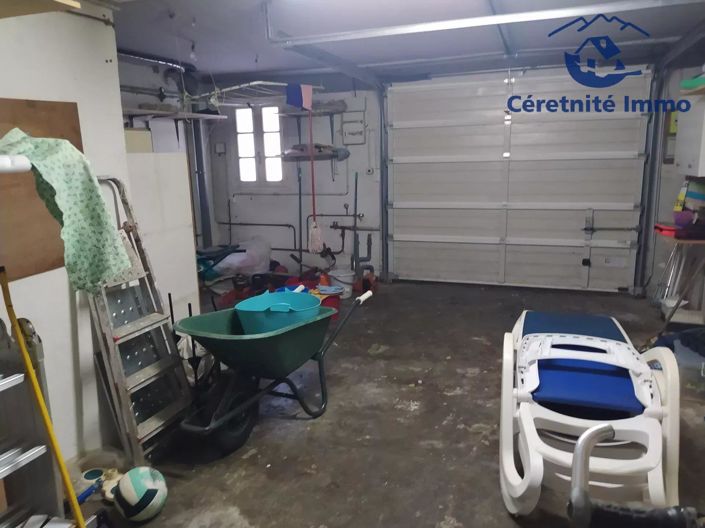 Image No.23-5 Bed House for sale