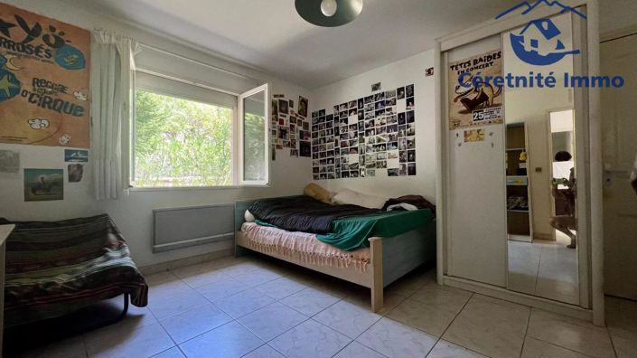 Image No.16-3 Bed House for sale