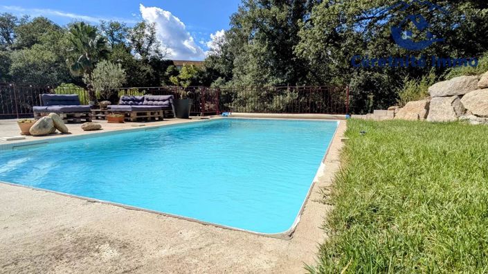 Image No.5-5 Bed House for sale