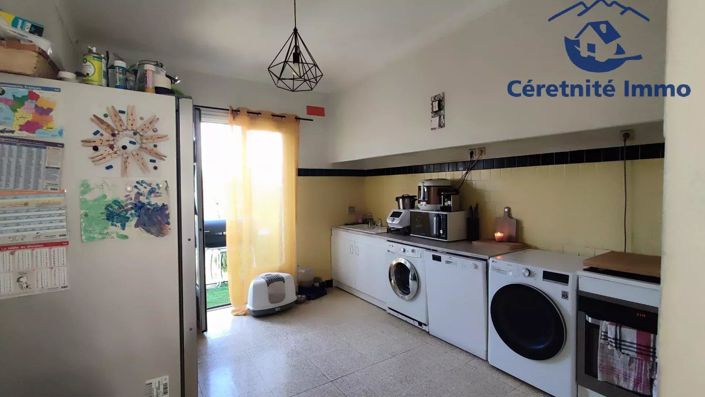 Image No.10-5 Bed House for sale