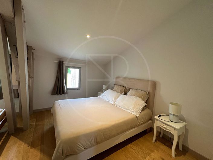 Image No.15-6 Bed House for sale