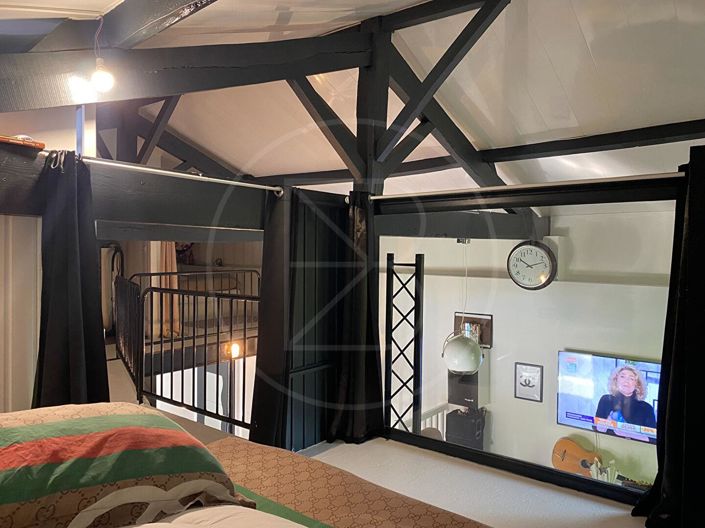 Image No.11-3 Bed House for sale