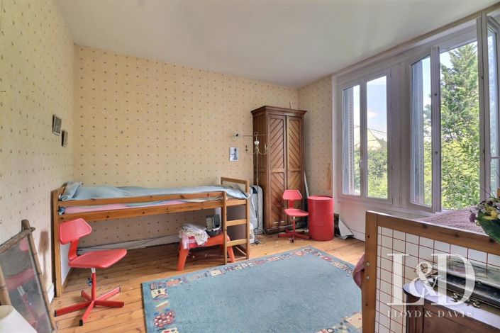 Image No.16-Maison de 8 chambres à vendre à Saint-Chéron