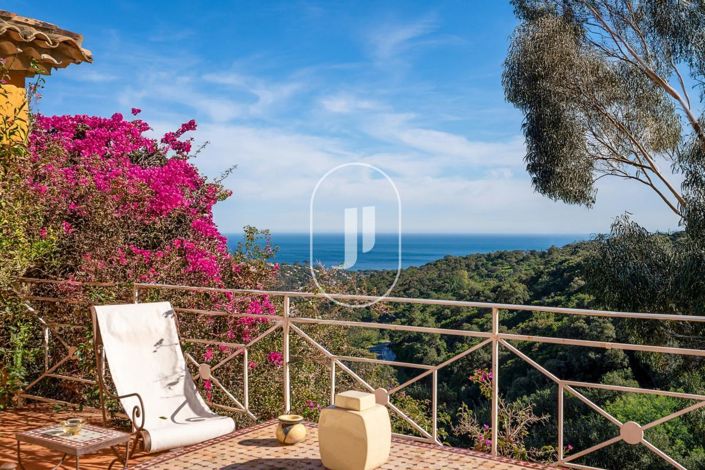 Image No.4-Maison de 4 chambres à vendre à Cavalaire-sur-Mer