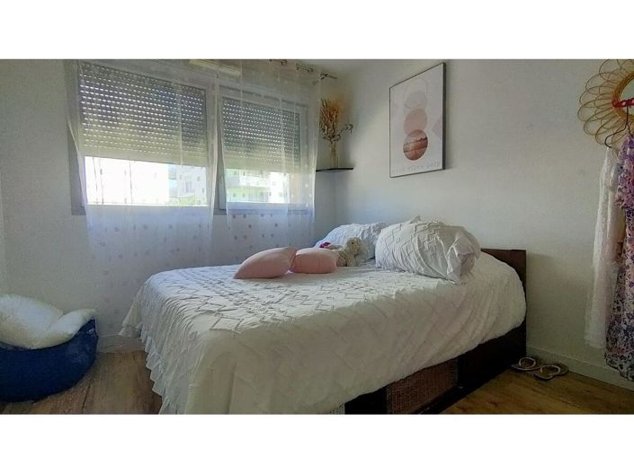 Image No.13-3 Bed House for sale