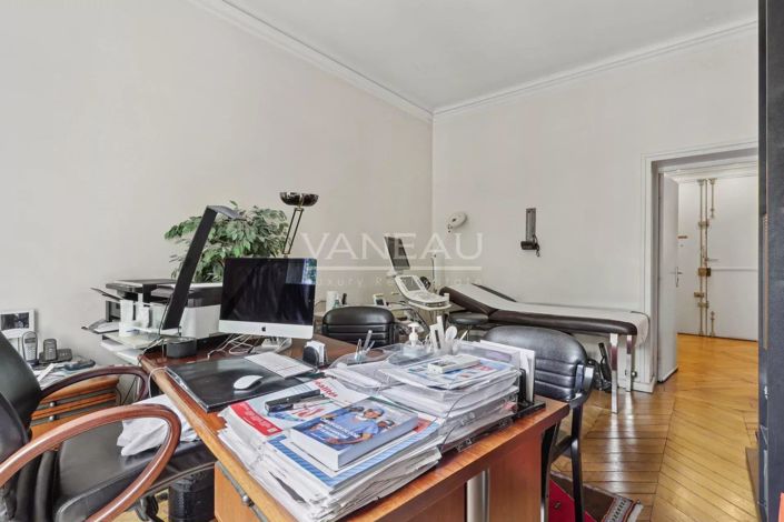 Image No.9-Appartement de 2 chambres à vendre à Paris