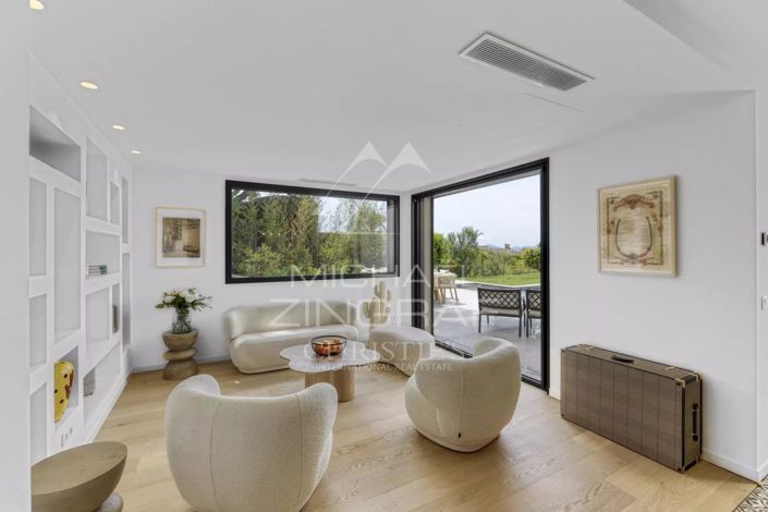 Image No.5-4 Bed House for sale