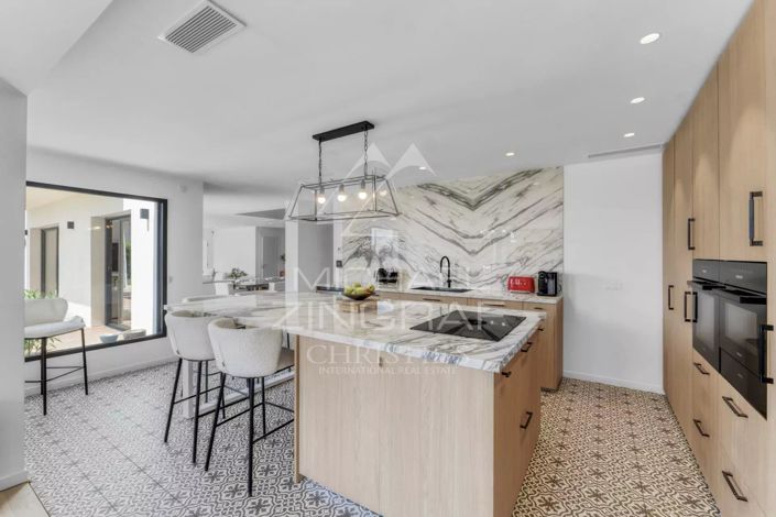 Image No.8-Maison de 4 chambres à vendre à Le Cannet