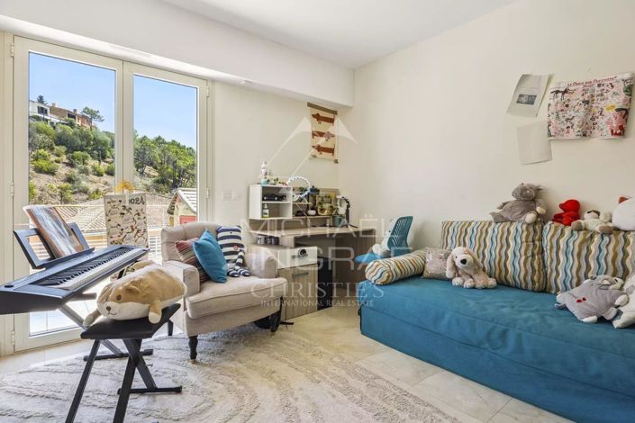 Image No.6-3 Bed Apartment for sale