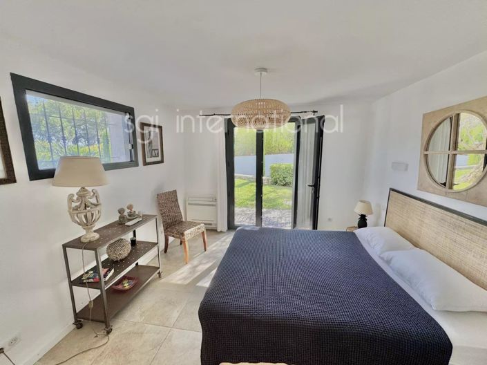 Image No.14-5 Bed House for sale