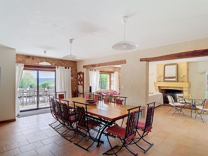 Image No.14-10 Bed House for sale